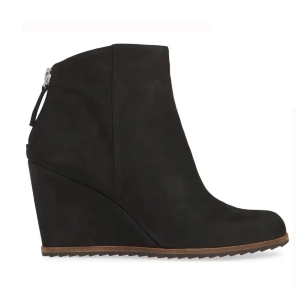 LINEA Paolo Wesley | Black Nubuck Leather | 10 M | NWT